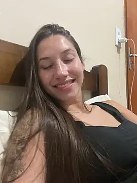 Snapshot of yza3 chatting on 02/15/25, 01:31 yza3 online show from 02/15/25, 01:31