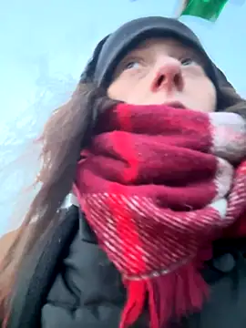 Ciara2004 online show from 11/25/25, 03:23