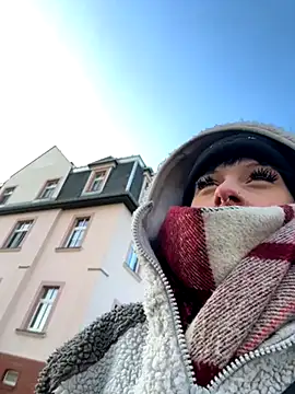 Ciara2004 online show from 12/04/25, 02:04