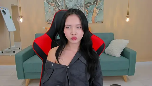 AnneCurtis online show from 01/20/25, 02:14