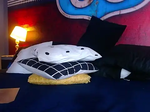 Cristian white online show from 03/21/25, 12:29