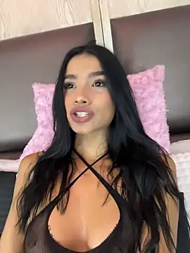 Bella Smiith  online show from 11/10/25, 04:17