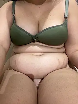 Snapshot of haskadin chatting on 01/06/26, 08:45 haskadin online show from 01/06/26, 08:45