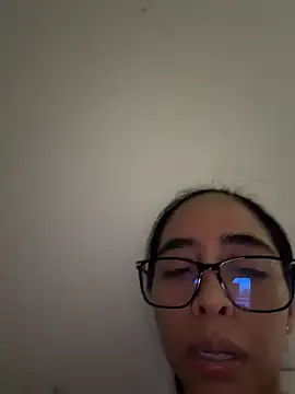 sophierooy22 online show from 06/22/26, 03:25