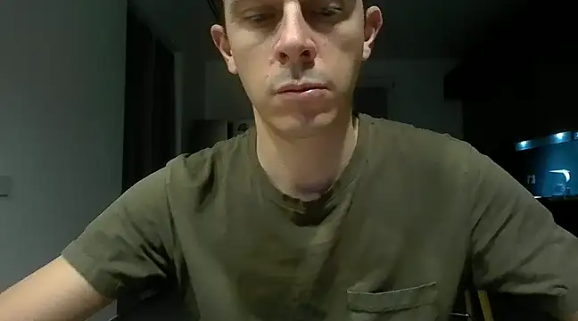 Snapshot of Masterclassyfeet chatting on 01/31/25, 01:22 Masterclassyfeet online show from 01/31/25, 01:22