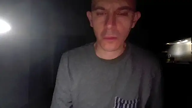 Snapshot of Masterclassyfeet chatting on 02/11/25, 12:06 Masterclassyfeet online show from 02/11/25, 12:06