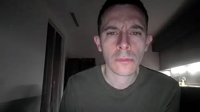 Snapshot of Masterclassyfeet chatting on 02/19/25, 09:36 Masterclassyfeet online show from 02/19/25, 09:36