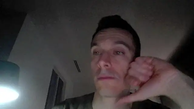 Snapshot of Masterclassyfeet chatting on 02/25/25, 09:02 Masterclassyfeet online show from 02/25/25, 09:02