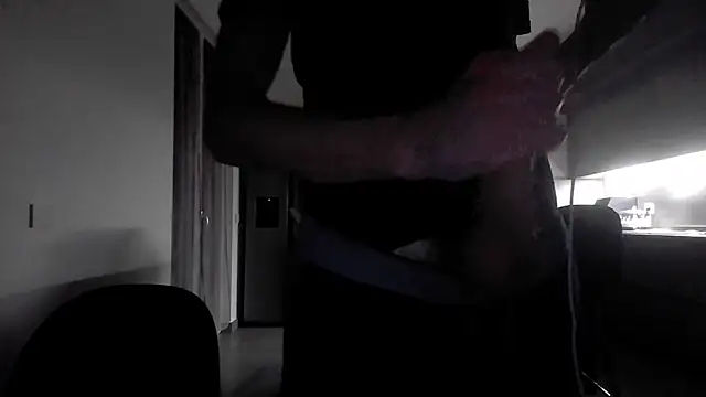 Snapshot of Masterclassyfeet chatting on 03/16/25, 09:58 Masterclassyfeet online show from 03/16/25, 09:58