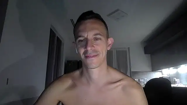 Snapshot of Masterclassyfeet chatting on 09/13/25, 10:20 Masterclassyfeet online show from 09/13/25, 10:20