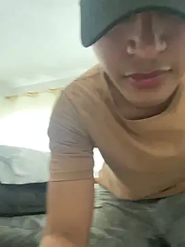 Diegosavage3 online show from 02/17/25, 08:47