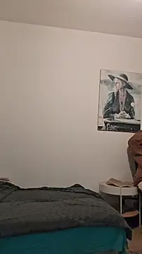 Snapshot of SweetyNinaOff1 chatting on 01/19/26, 02:54 SweetyNinaOff1 online show from 01/19/26, 02:54