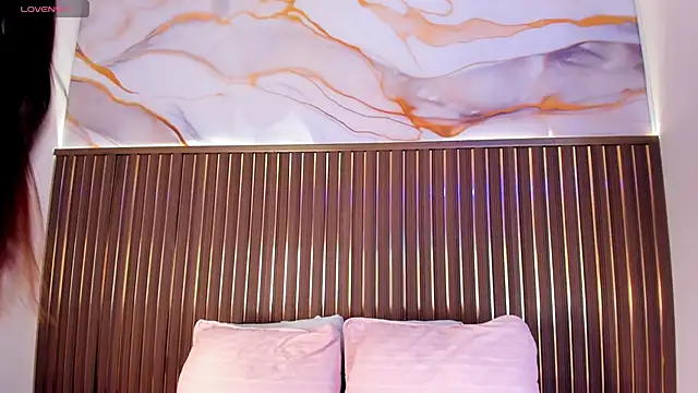 elevensky online show from 10/28/25, 08:00