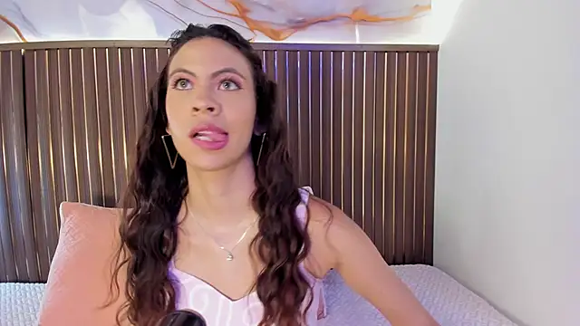 Snapshot of elevensky chatting on 02/20/26, 07:25 elevensky online show from 02/20/26, 07:25