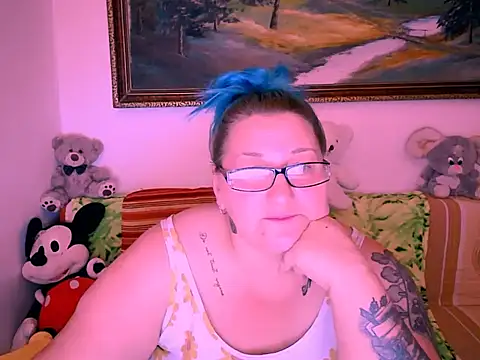 mayamayx online show from 10/10/25, 05:23