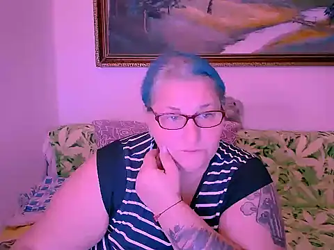 mayamayx online show from 10/29/25, 09:05