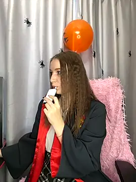 LillyFan-X online show from 10/25/25, 04:20