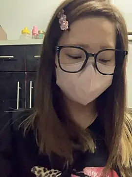 ran xx x online show from 09/17/25, 04:08