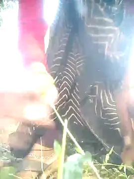 Snapshot of Bhuvi_Bedi chatting on 09/22/25, 01:18 Bhuvi Bedi online show from 09/22/25, 01:18