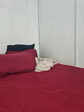 Snapshot of callonje chatting on 11/28/25, 09:12 callonje online show from 11/28/25, 09:12