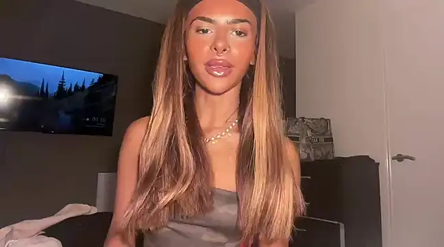 Snapshot of AngelFaye chatting on 03/01/25, 01:11 AngelFaye online show from 03/01/25, 01:11