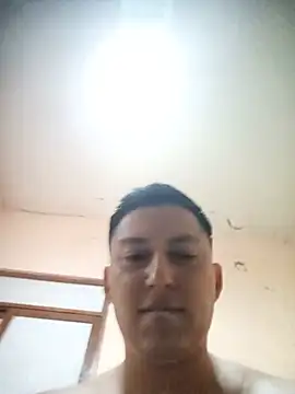 LuisMex1998 online show from 07/07/26, 07:23