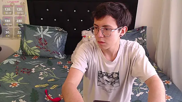 Tina 4 Charlie online show from 02/24/25, 05:53