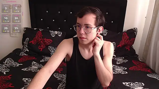 Tina 4 Charlie online show from 03/15/25, 12:56