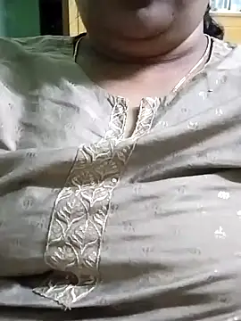 Snapshot of Tamil_Aathira chatting on 01/23/25, 09:50 Tamil Aathira online show from 01/23/25, 09:50