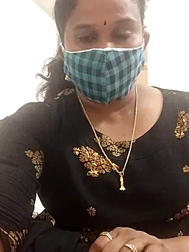 Snapshot of Tamil_Aathira chatting on 02/12/25, 01:37 Tamil Aathira online show from 02/12/25, 01:37