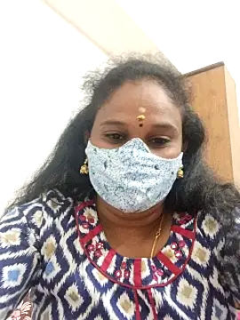 Snapshot of Tamil_Aathira chatting on 02/13/25, 01:37 Tamil Aathira online show from 02/13/25, 01:37