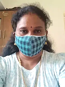 Snapshot of Tamil_Aathira chatting on 02/18/25, 07:21 Tamil Aathira online show from 02/18/25, 07:21