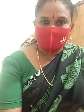 Snapshot of Tamil_Aathira chatting on 02/18/25, 06:15 Tamil Aathira online show from 02/18/25, 06:15