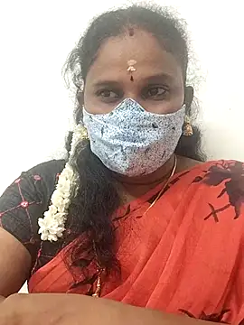 Snapshot of Tamil_Aathira chatting on 02/25/25, 01:06 Tamil Aathira online show from 02/25/25, 01:06