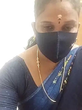 Snapshot of Tamil_Aathira chatting on 03/02/25, 12:54 Tamil Aathira online show from 03/02/25, 12:54