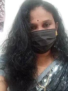 Snapshot of Tamil_Aathira chatting on 03/07/25, 12:01 Tamil Aathira online show from 03/07/25, 12:01