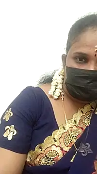 Snapshot of Tamil_Aathira chatting on 03/10/25, 06:56 Tamil Aathira online show from 03/10/25, 06:56