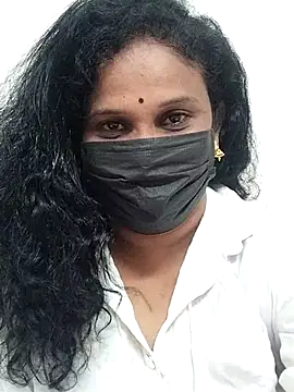 Snapshot of Tamil_Aathira chatting on 03/14/25, 07:44 Tamil Aathira online show from 03/14/25, 07:44