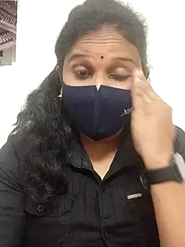 Snapshot of Tamil_Aathira chatting on 03/15/25, 10:00 Tamil Aathira online show from 03/15/25, 10:00