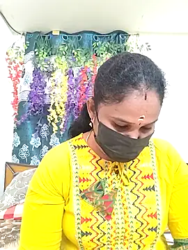 Snapshot of Tamil_Aathira chatting on 09/26/25, 09:41 Tamil Aathira online show from 09/26/25, 09:41