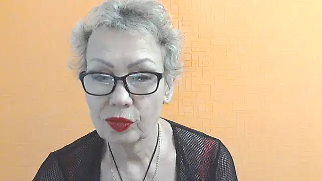 NessyJenixs online show from 12/03/25, 07:49