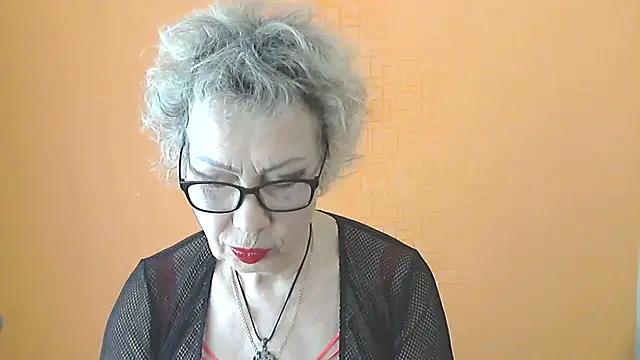 NessyJenixs online show from 04/08/26, 06:24