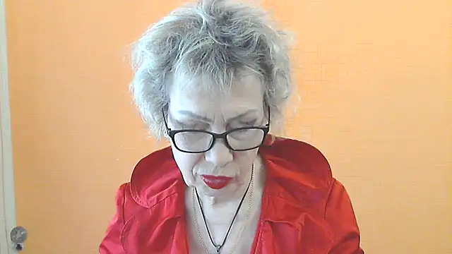 NessyJenixs online show from 04/26/26, 07:17