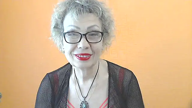 NessyJenixs online show from 05/10/26, 07:02