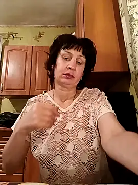 Snapshot of Laura_Kiss chatting on 02/28/25, 04:31 Laura Kiss online show from 02/28/25, 04:31