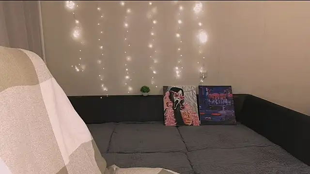 Hanna melon online show from 11/16/25, 09:31