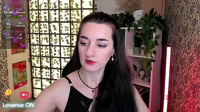 JessicaAlfo online show from 10/11/25, 02:22