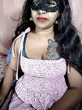 Snapshot of Sexy-Monikaa chatting on 10/07/25, 09:39 Sexy-Monikaa online show from 10/07/25, 09:39