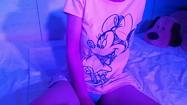 Snapshot of sweetchani666 chatting on 01/18/26, 08:51 sweetchani666 online show from 01/18/26, 08:51