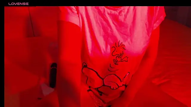 Snapshot of sweetchani666 chatting on 03/22/26, 10:40 sweetchani666 online show from 03/22/26, 10:40